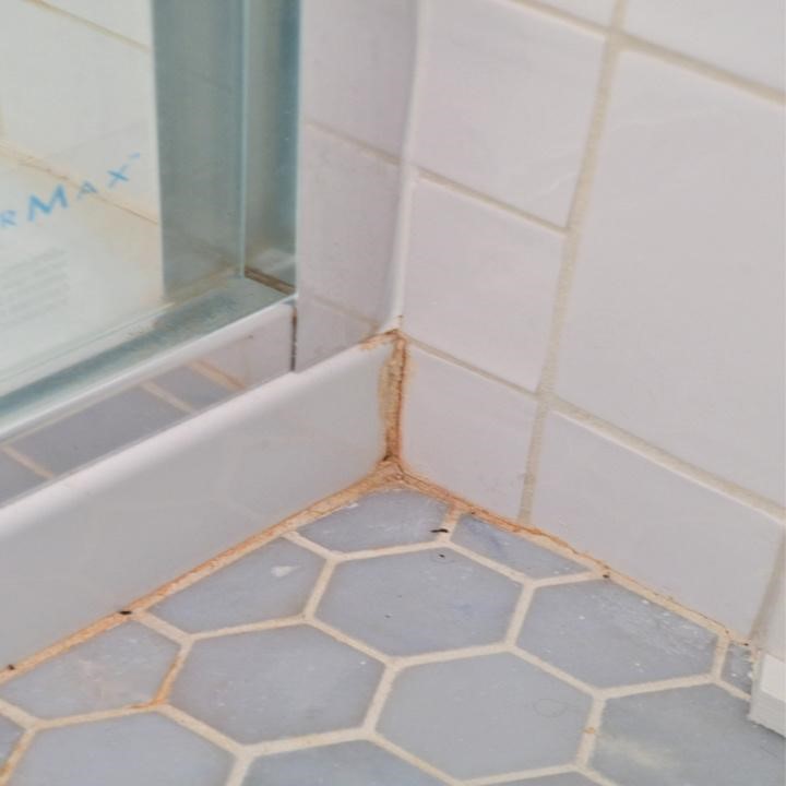 How to Get Orange Stains out of Bathroom Tile Grout - The Cards We Drew