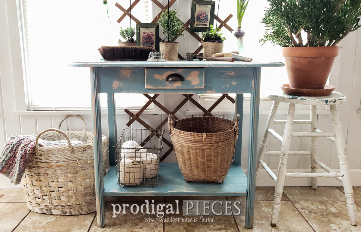 Upcycled Picnic Baskets for Home Decor - Prodigal Pieces